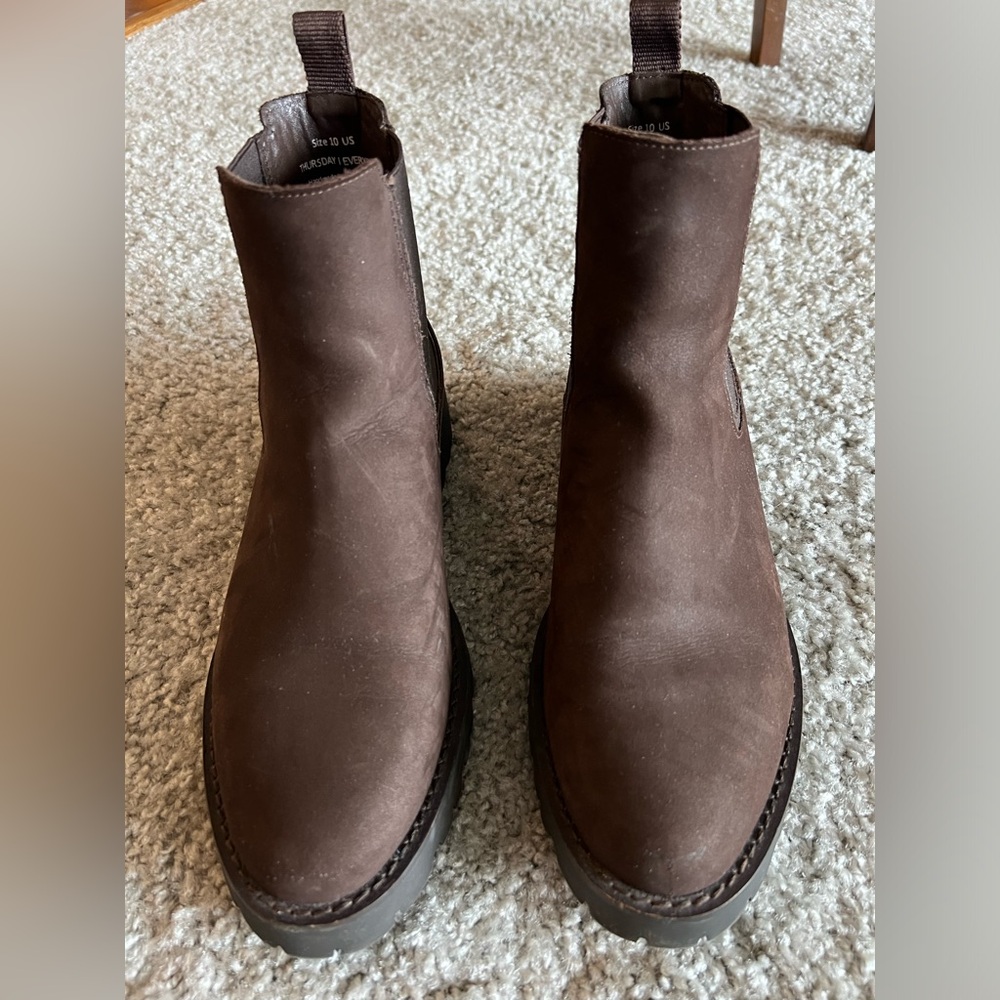 Thursday Legend Chelsea Boots